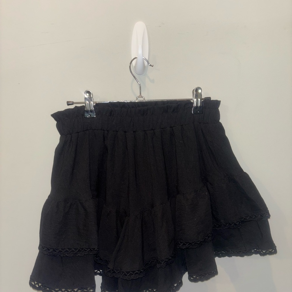 Black Ruffled Skirt with built in shorts/Size S.